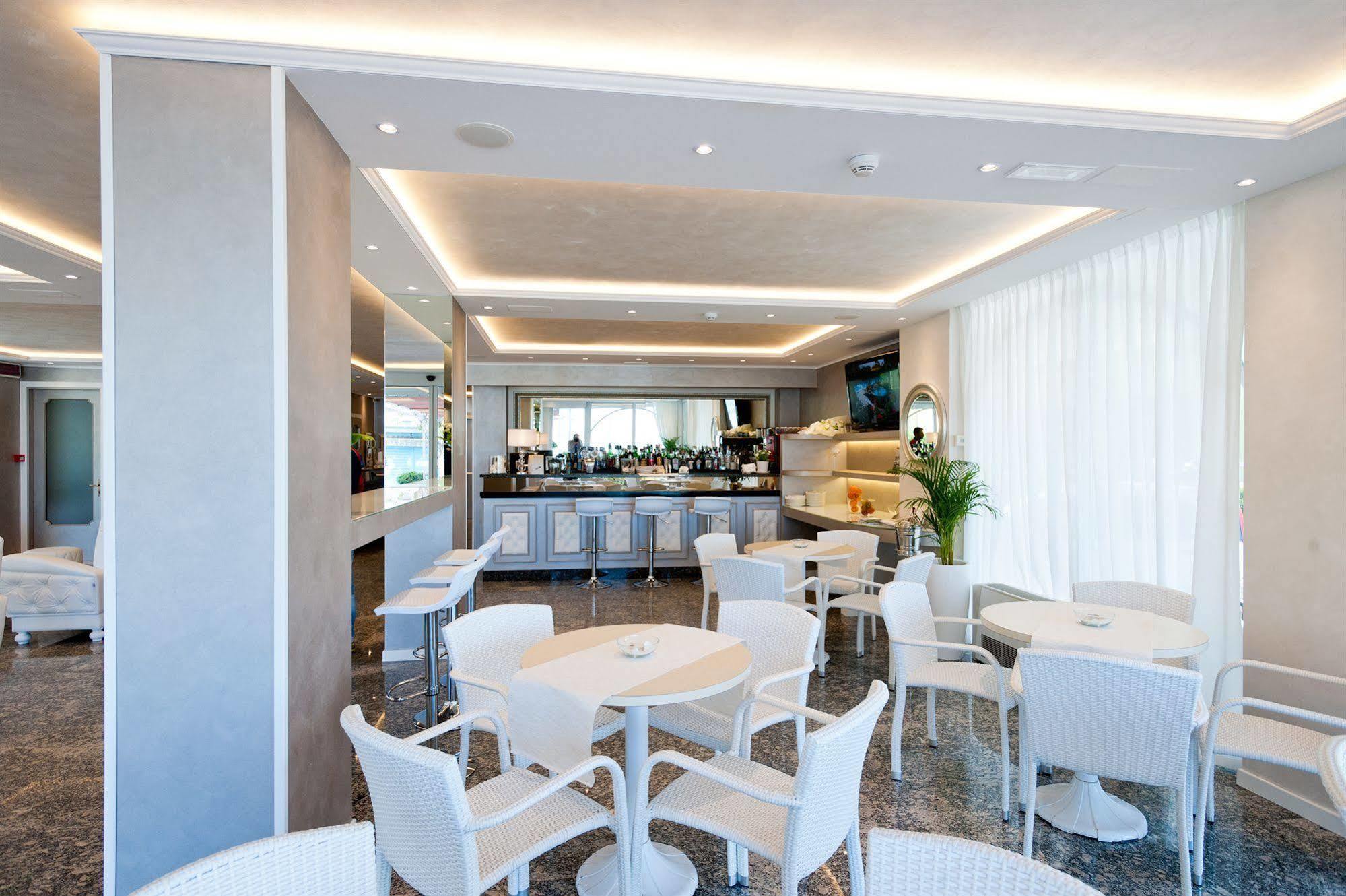 Hotel El Cid Campeador - Family 3*